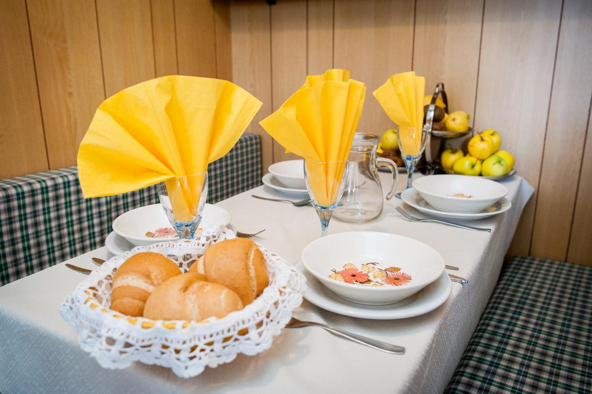 Villaggio Turistico Camping Cervino Antey-Saint-Andre Ngoại thất bức ảnh