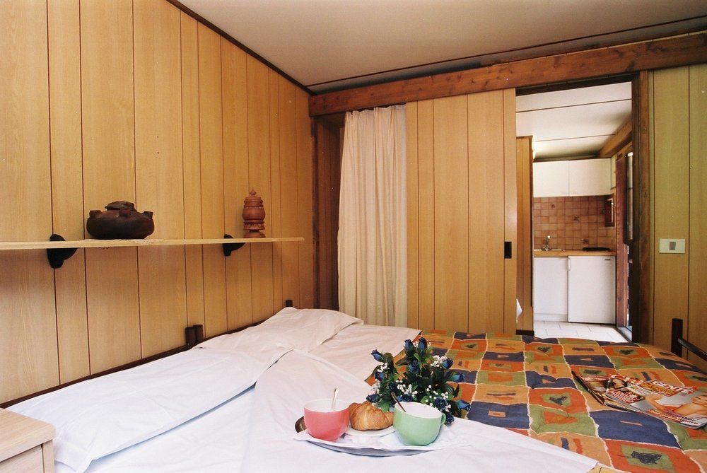 Villaggio Turistico Camping Cervino Antey-Saint-Andre Ngoại thất bức ảnh