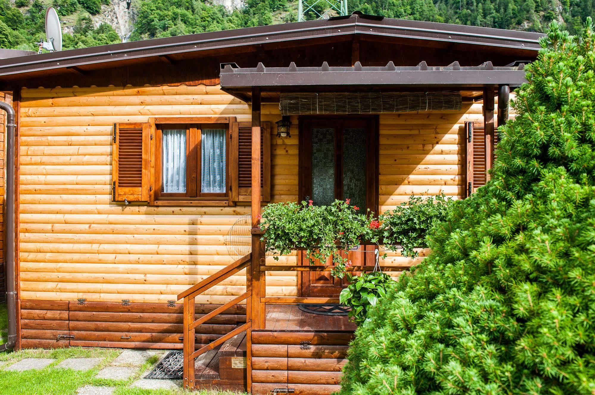 Villaggio Turistico Camping Cervino Antey-Saint-Andre Ngoại thất bức ảnh